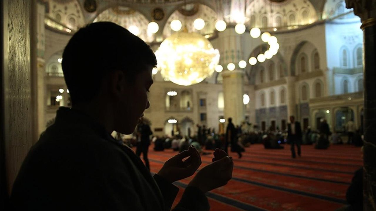 Osmaniyeliler İçin Teheccüd Namazı Nasıl Kılınır1