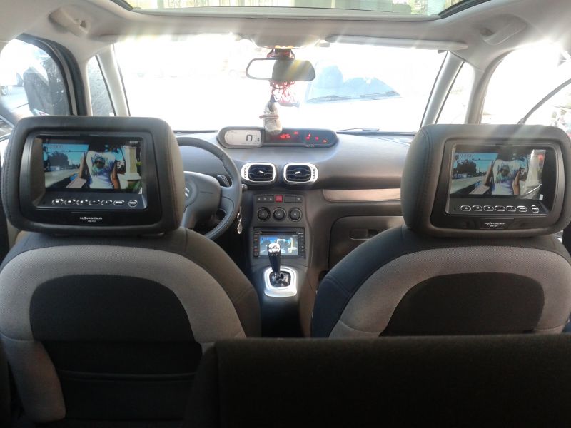 Osmaniyeliler Şaşıracak Koltuk Başlıklarının Gizli Özelliği3