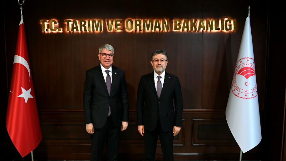 Gülsoy, Osmaniye Yatırımları İçin Bakan Yumaklı ile Görüştü