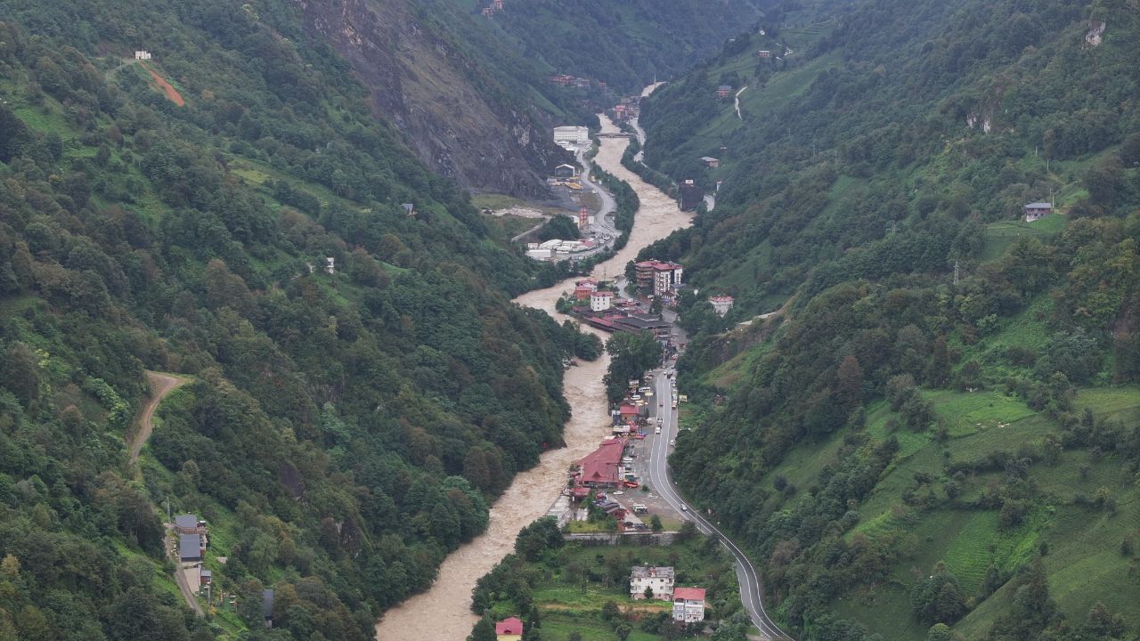 Rize Trabzon Giresun Ve Artvin’de Sel Alarmı1