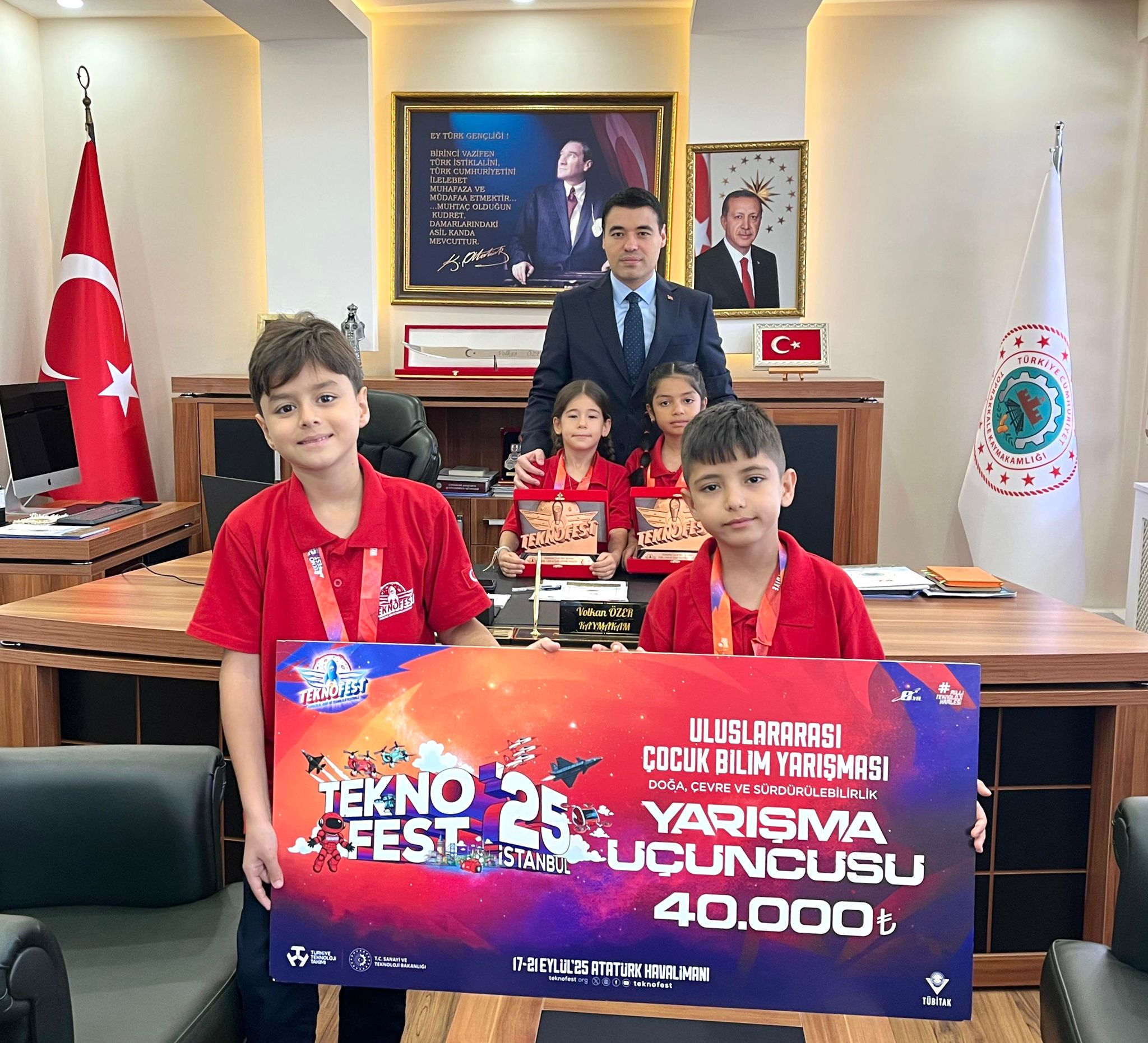 Toprakkale’nin Teknofest Kahramanları Kaymakamlıkta2