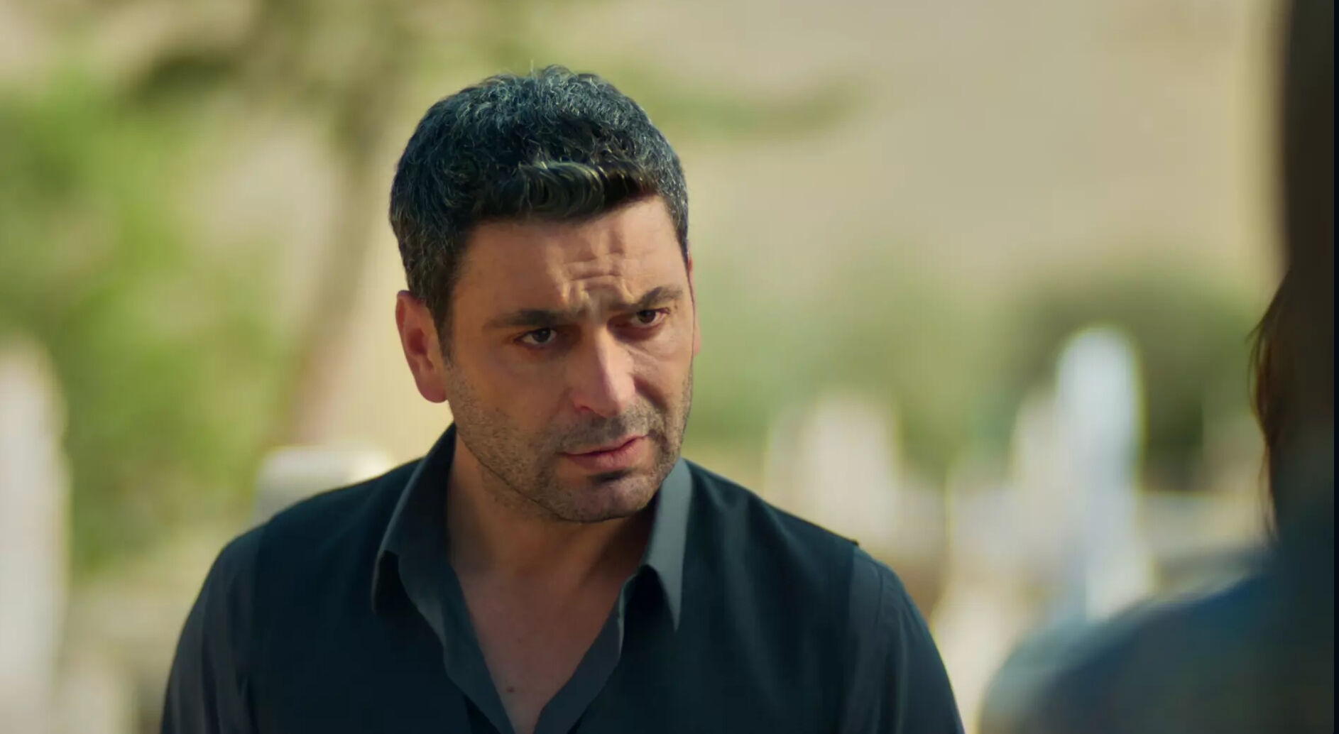 Uzak Şehir Dizisinde Şoke Eden Sürpriz (6)