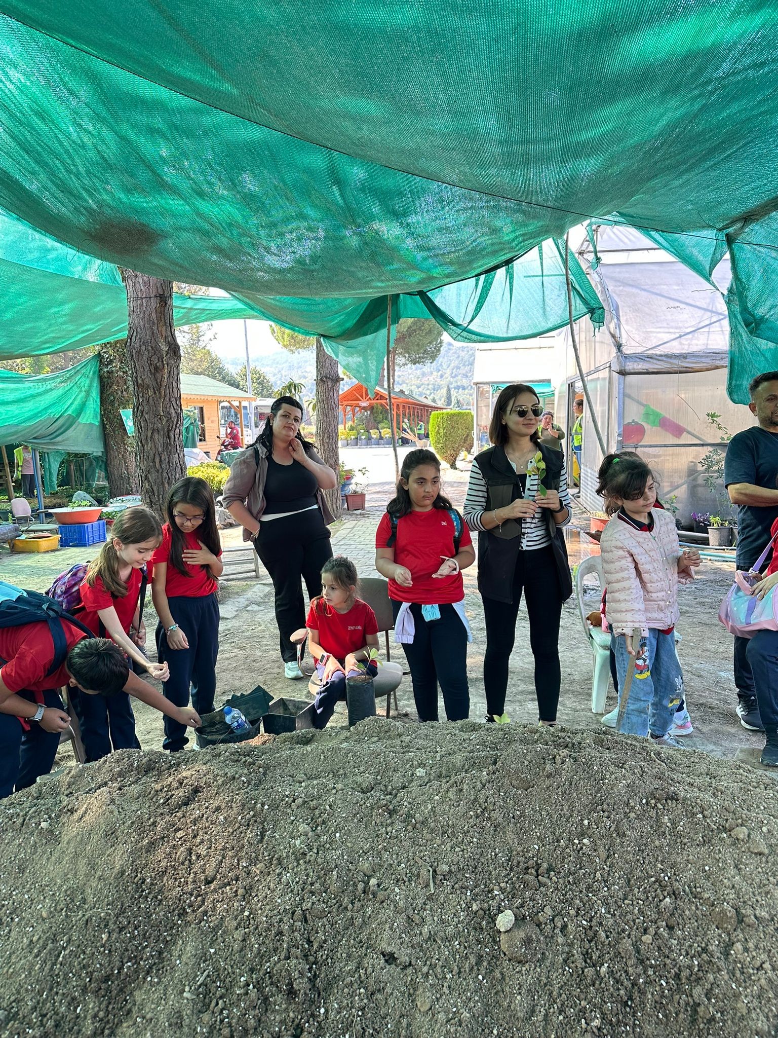 Zonguldak’ta Minik Eller Geleceğe Fidan Dikti2