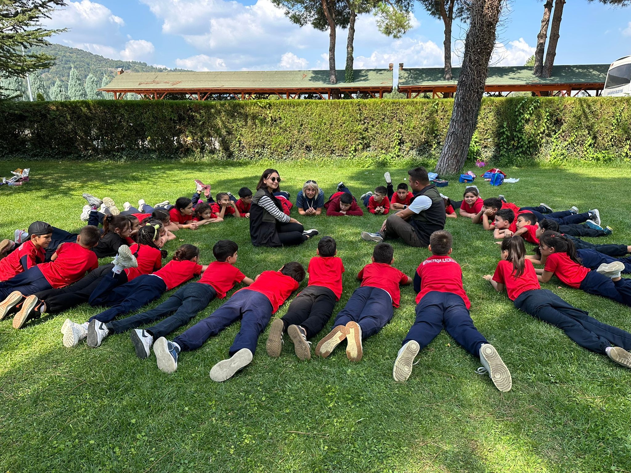 Zonguldak’ta Minik Eller Geleceğe Fidan Dikti3