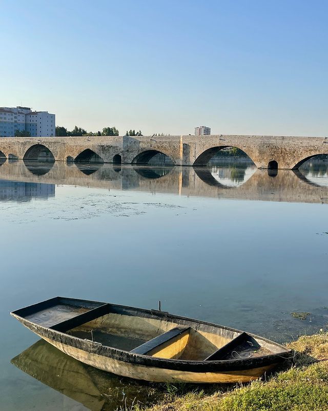 Adana, Güne Huzurlu Ve Güneşli Bir Sabahla Uyandı