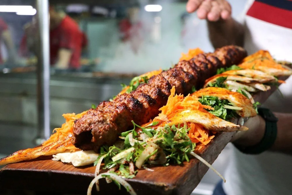 Adana’da Lezzet Festivali Gökyüzü Kebap Dumanıyla Kaplandı3