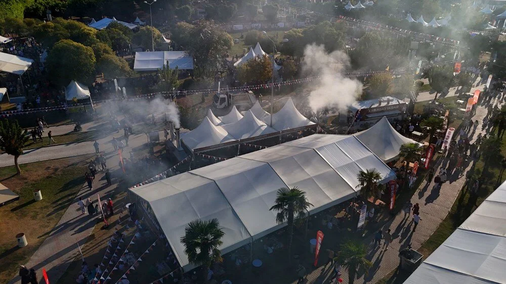 Adana’da Lezzet Festivali Gökyüzü Kebap Dumanıyla Kaplandı4