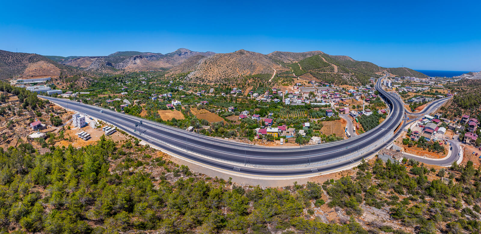 Akdeniz Sahil Yolu’nun 28 Kilometrelik Bölümü Hizmete Açıldı (6)