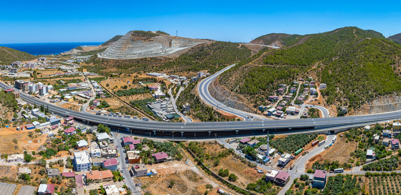 Akdeniz Sahil Yolu’nun 28 Kilometrelik Bölümü Hizmete Açıldı (7)