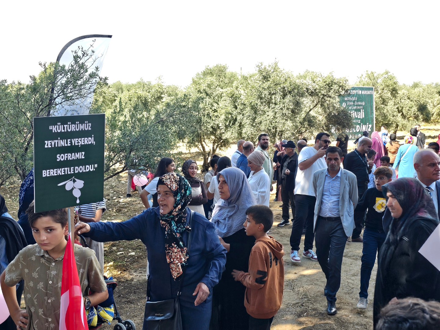 Altınözü’nde 9. Zeytin Festivali Coşkuyla Başladı5