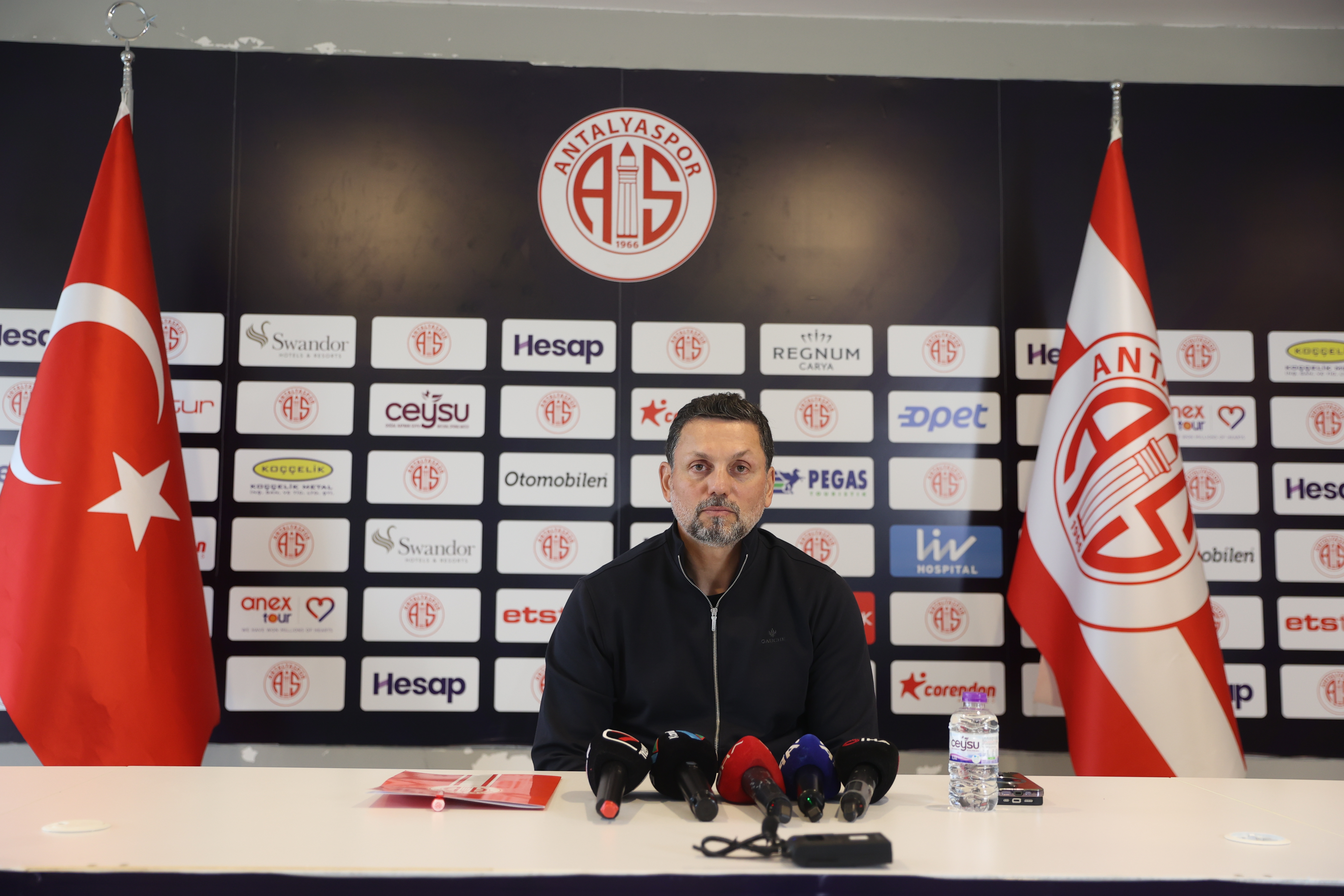 Antalyaspor Teknik Direktörü Erol Bulut, Başakşehir Maçından Umutlu: