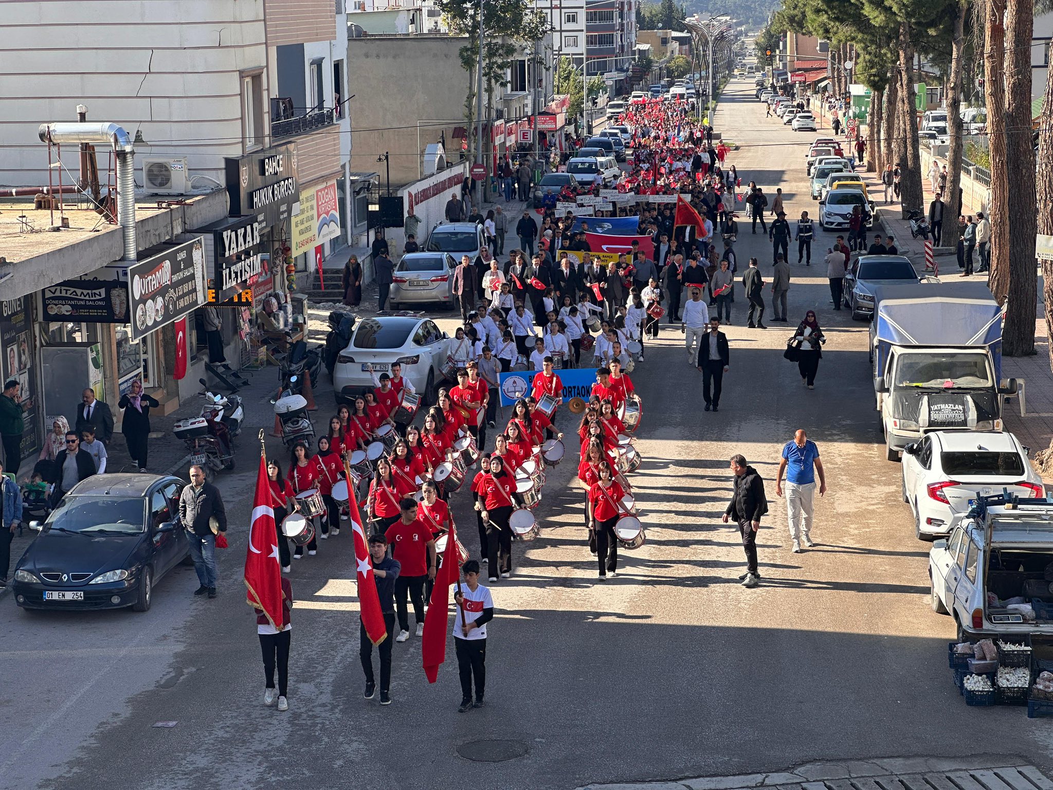Bahçe’de 102. Yıl Coşkusu Cumhuriyet Yürüyüşüyle Tek Yürek2-1
