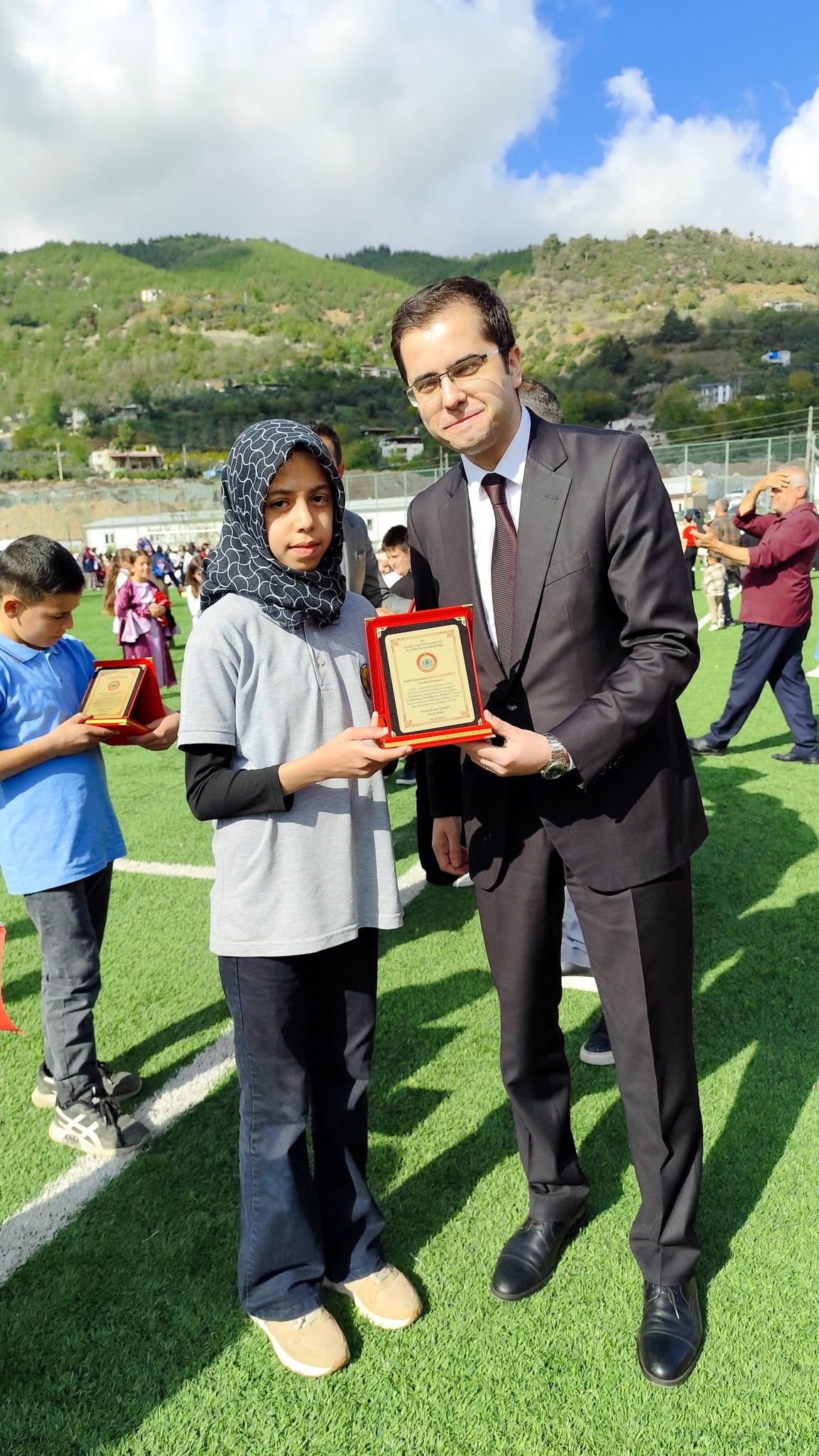 Bahçe’de Cumhuriyet’in 102. Yılı Coşkuyla Kutlandı14