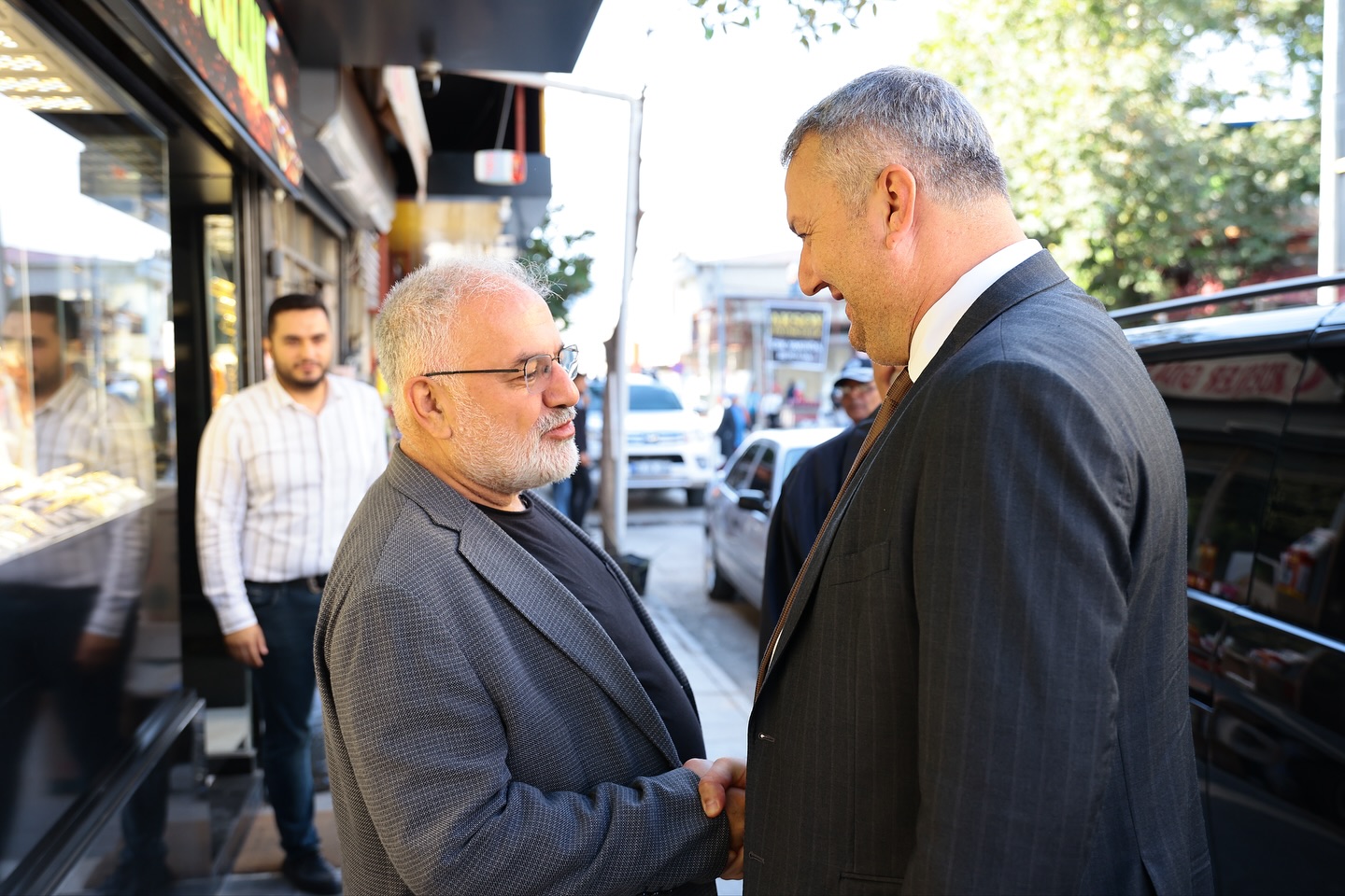 Başkan Mustafa İba Haftaya Esnaf Ziyaretleriyle Başladı13