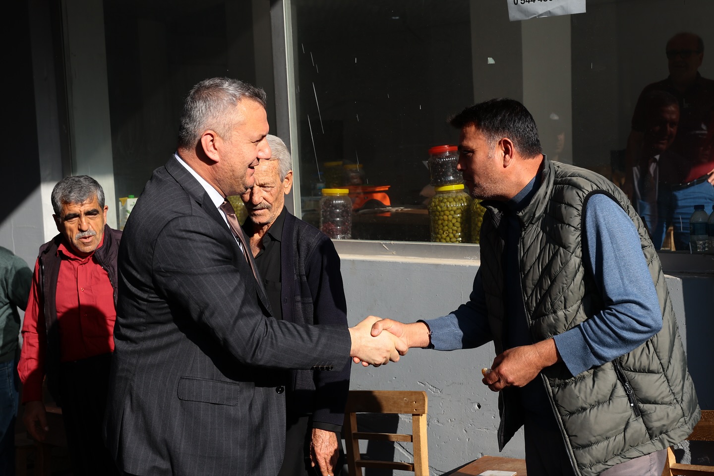 Başkan Mustafa İba Haftaya Esnaf Ziyaretleriyle Başladı8