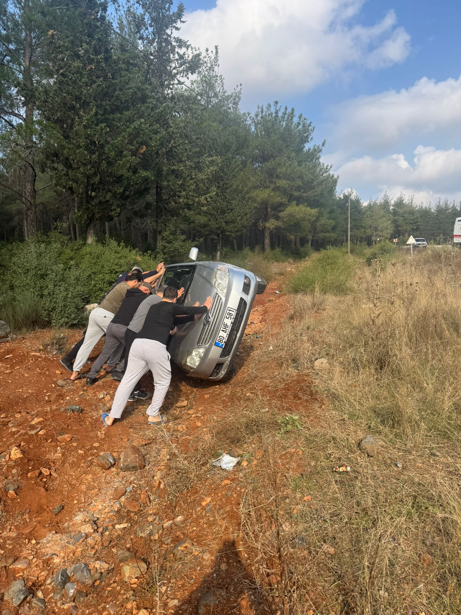 Düziçi Alibozlu’da Trafik Kazası 1 Yaralı3