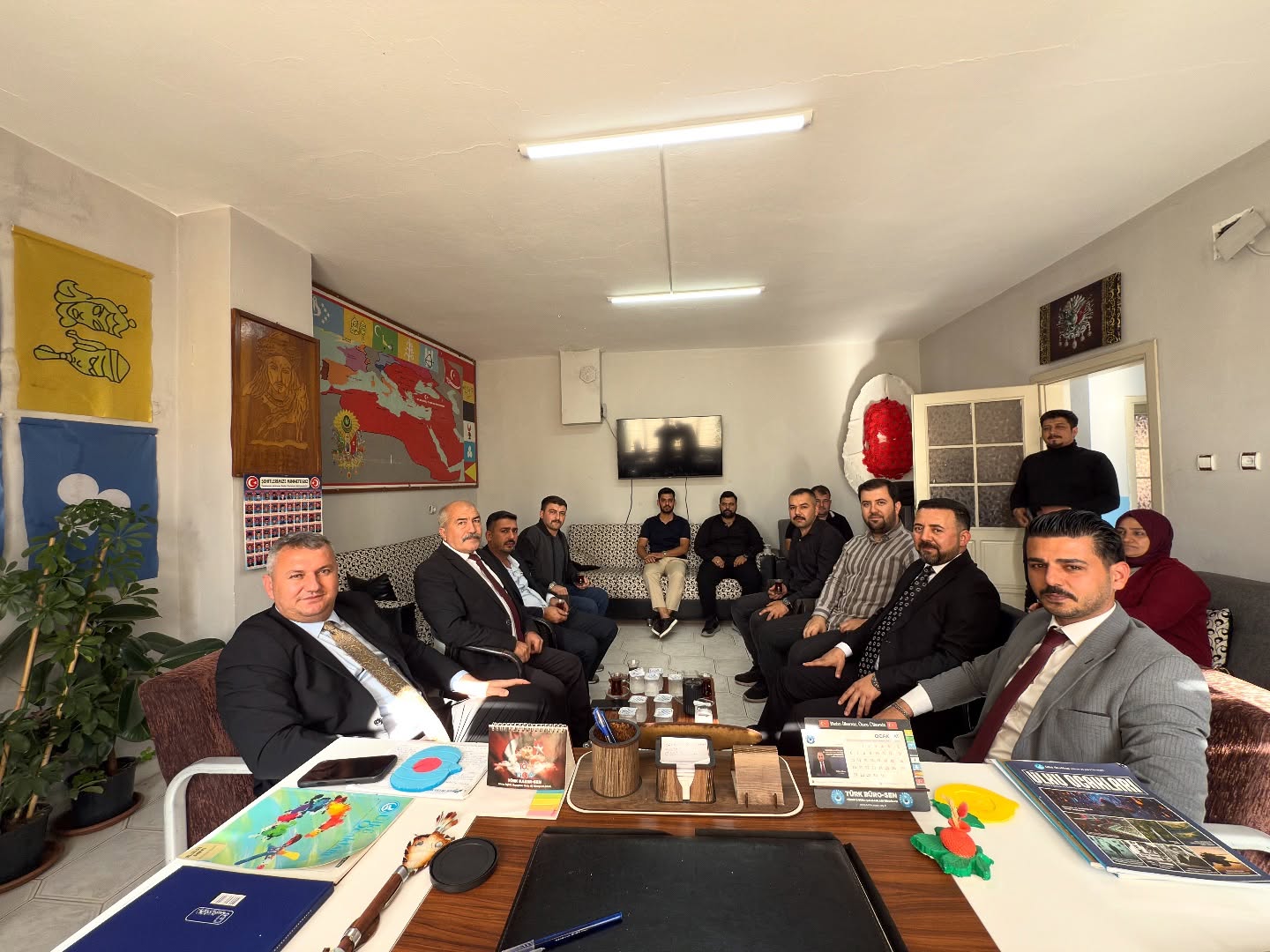 Düziçi’nde Siyasi Ziyaretler Samimi Görüşmelerle Gerçekleşti3