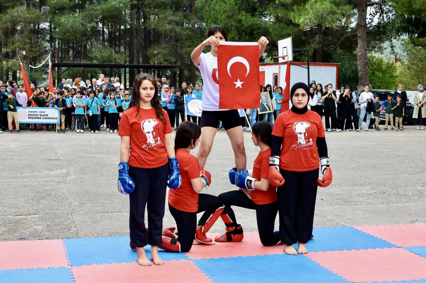 Ellek’te Cumhuriyet Coşkusu Okullarda Bayram Kutlaması10