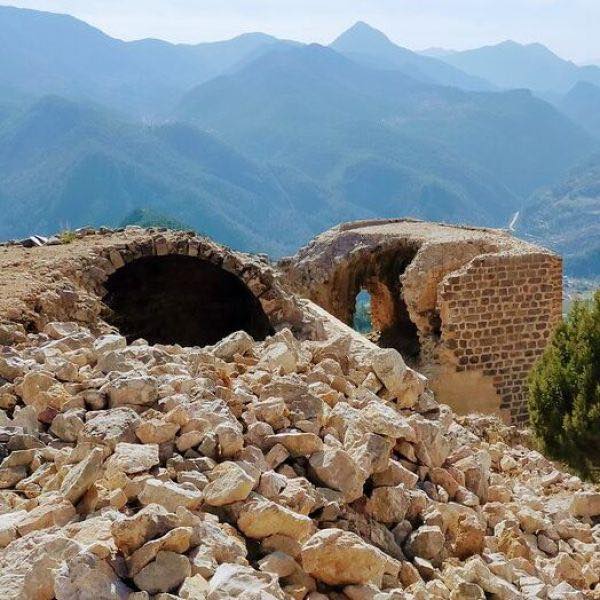 Feke Kalesi Tarihi İpek Yolu’na Hakim Görkemli Kale5