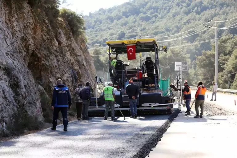 Fethiye’de Yol Yenileniyor Çehre Değişiyor2