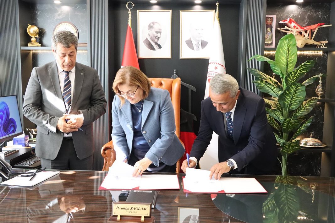 Gaziantep’te Arıcılık Projesi Başladı Gençlere İstihdam2