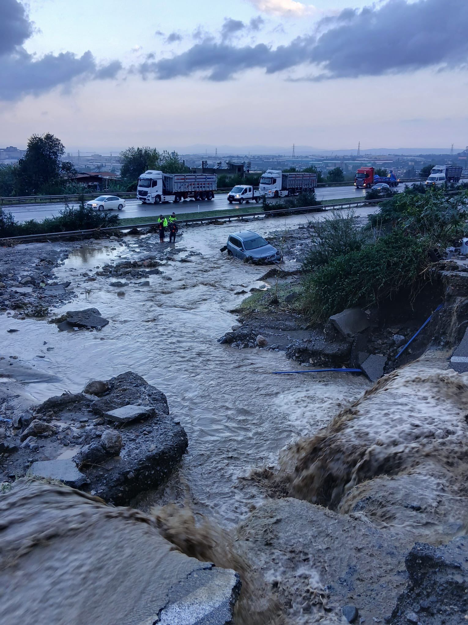 Hatay Payas’ta Şiddetli Yağış Hayatı Felç Etti7