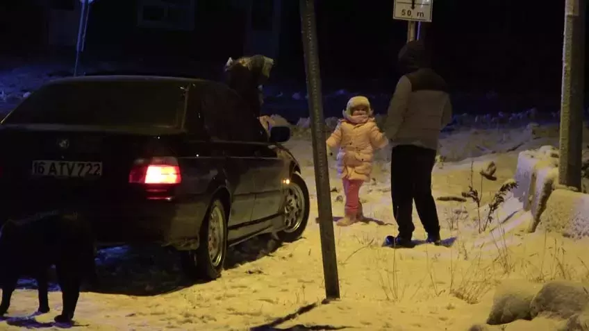 İstanbul’un Yanı Başında Kar Yağışı Etkili Oldu12