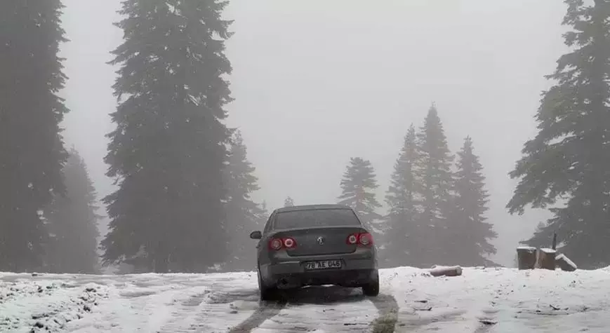 İstanbul’un Yanı Başında Kar Yağışı Etkili Oldu17