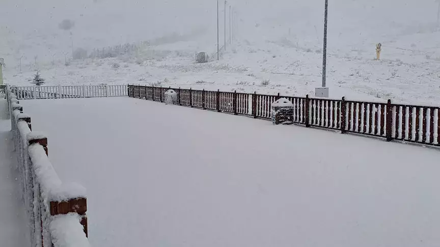 İstanbul’un Yanı Başında Kar Yağışı Etkili Oldu6