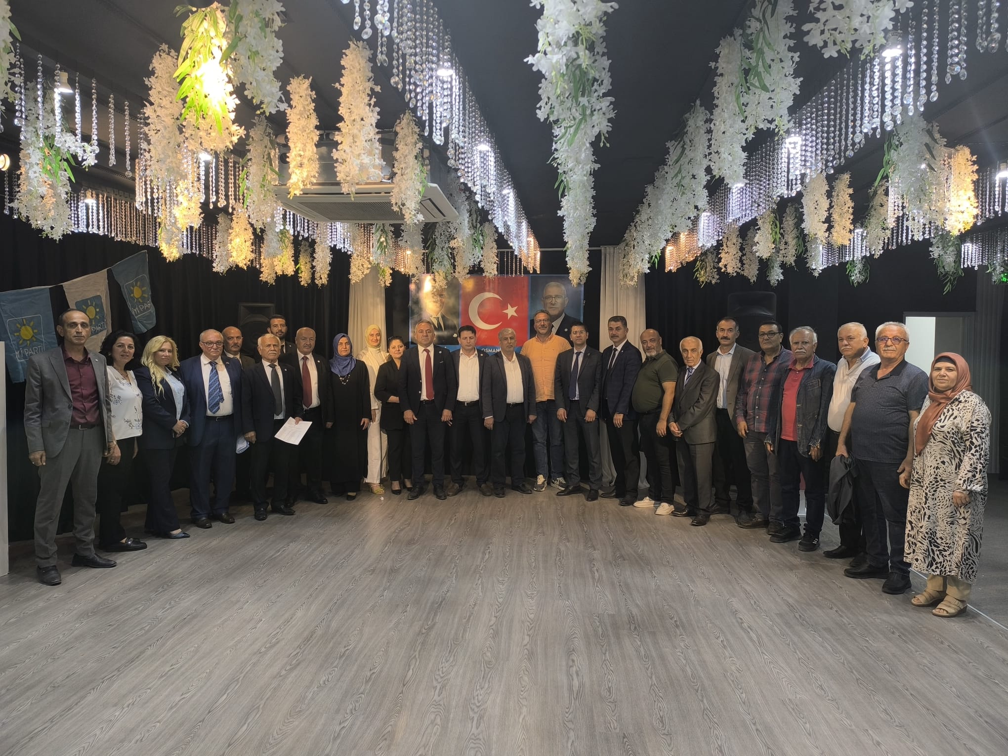 İyi Parti’de Başkan Tülücü Yeniden Güven Tazeledi (7)