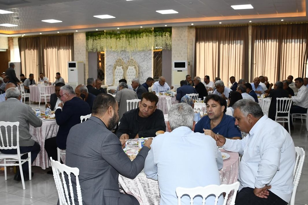 Kadirli Kaymakamı Erdinç Dolu Muhtarlarla Yemekte Buluştu7