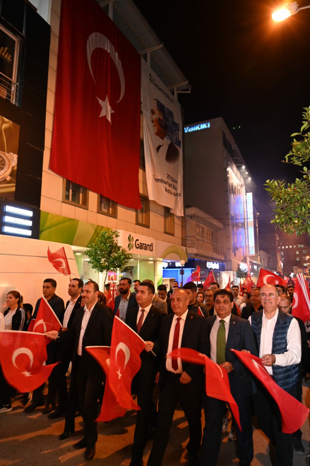 Kadirli’de 29 Ekim Coşkusu Cumhuriyet Yürüyüşü Muhteşemdi7