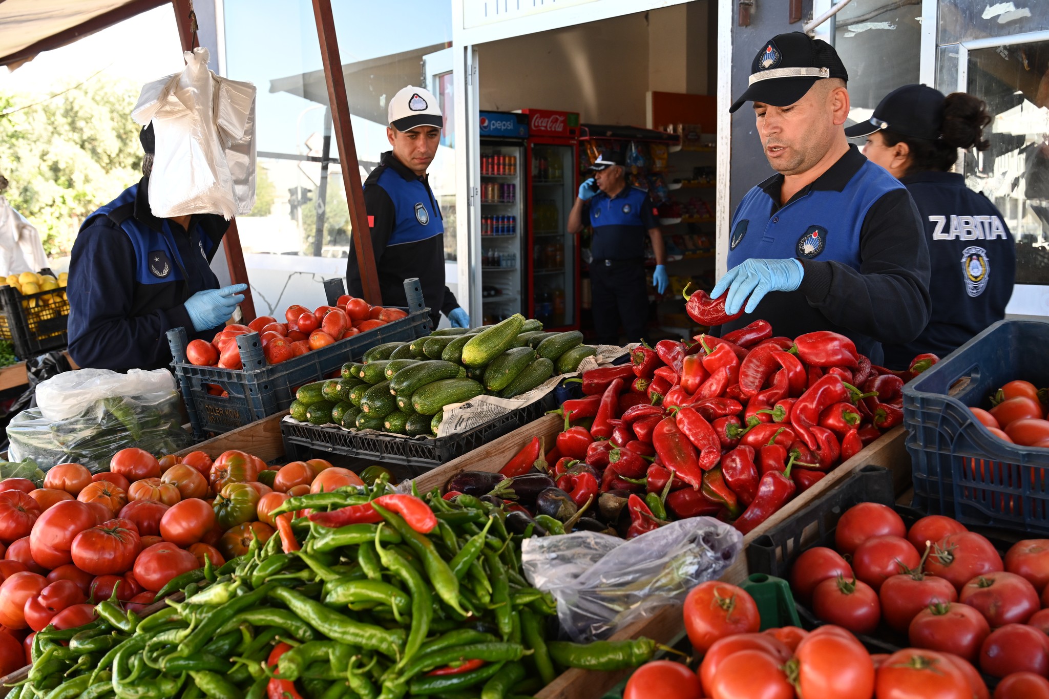 Kadirli’de Zabıta Ekiplerinden Sıkı Denetim (8)