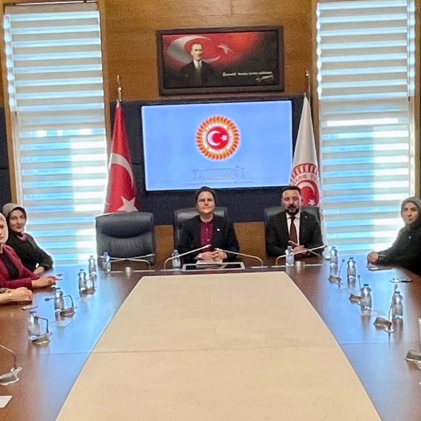 Kararmaz, Tbmm’de Milletvekilleriyle Projeleri Görüştü7