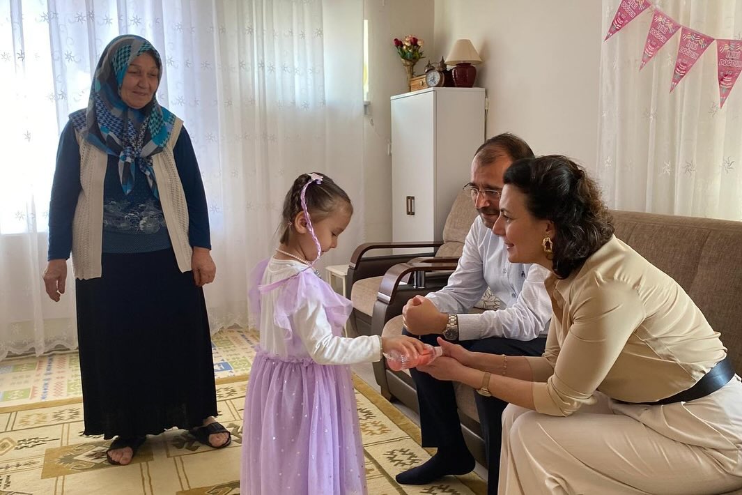 Kaymakamlık’tan Sevgi Dolu Ziyaret Erva’nın Unutulmaz Günü8