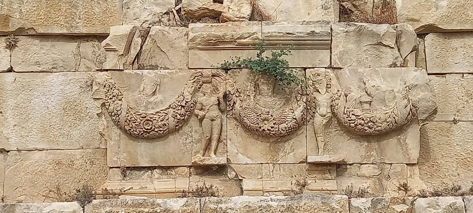Likya’nın Sessiz Tanığı Myra Antik Kenti Ve Kaya Mezarları10