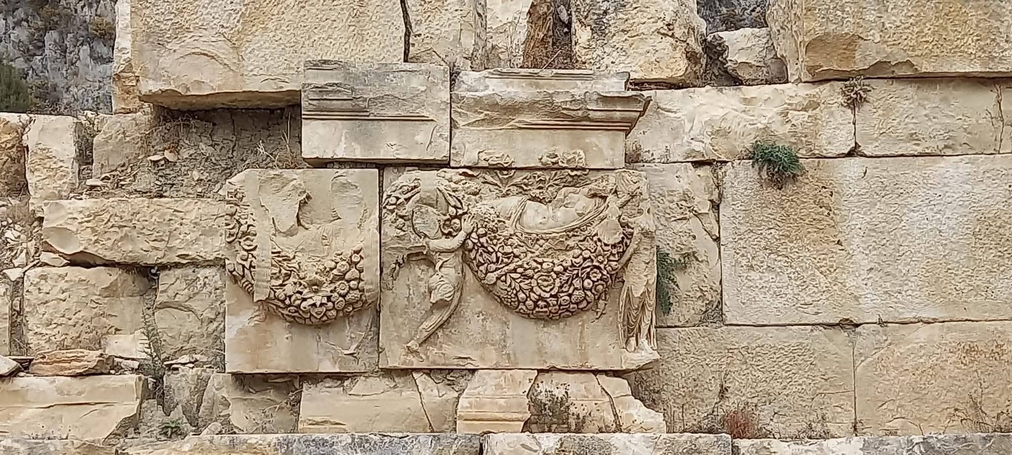 Likya’nın Sessiz Tanığı Myra Antik Kenti Ve Kaya Mezarları9