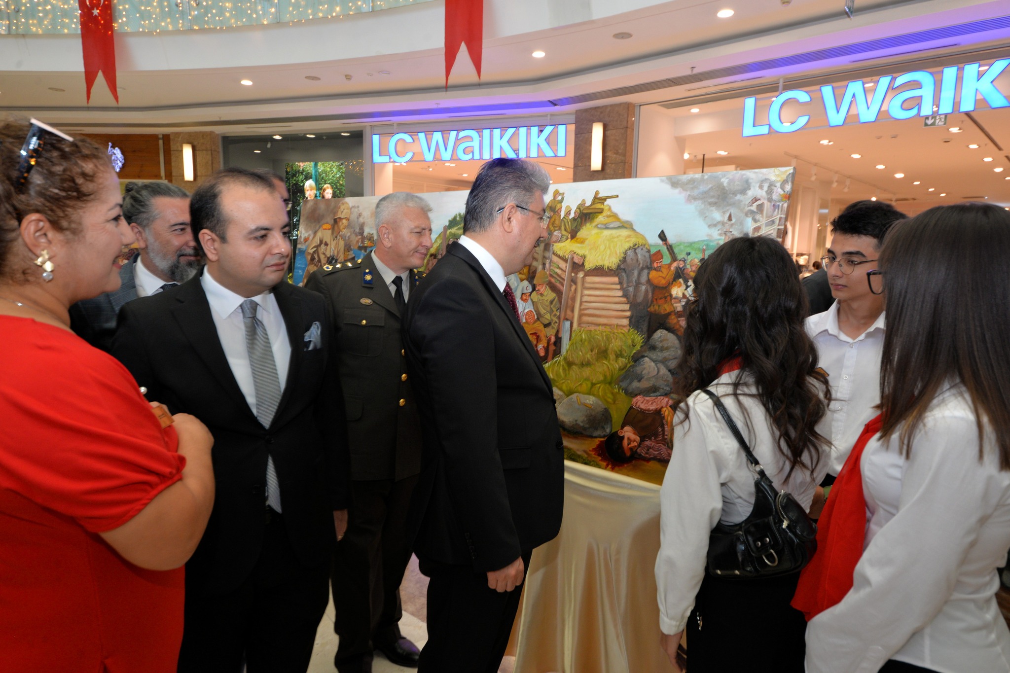 Osmaniye’de “Cumhuriyet Sergisi” Coşkuyla Açıldı3