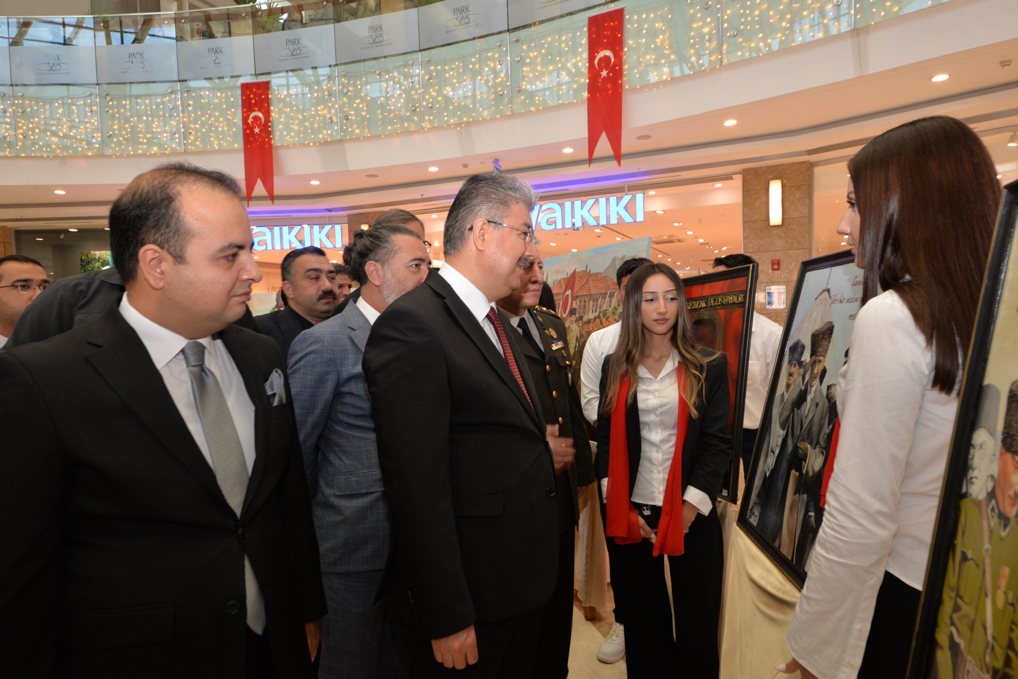 Osmaniye’de “Cumhuriyet Sergisi” Coşkuyla Açıldı4