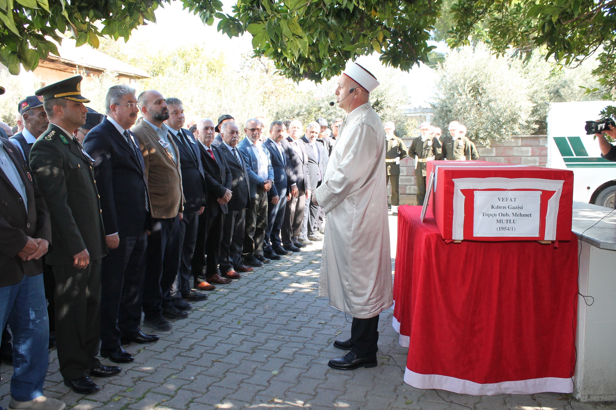 Osmaniye’de Kıbrıs Gazisi Mehmet Mutlu Toprağa Verildi2