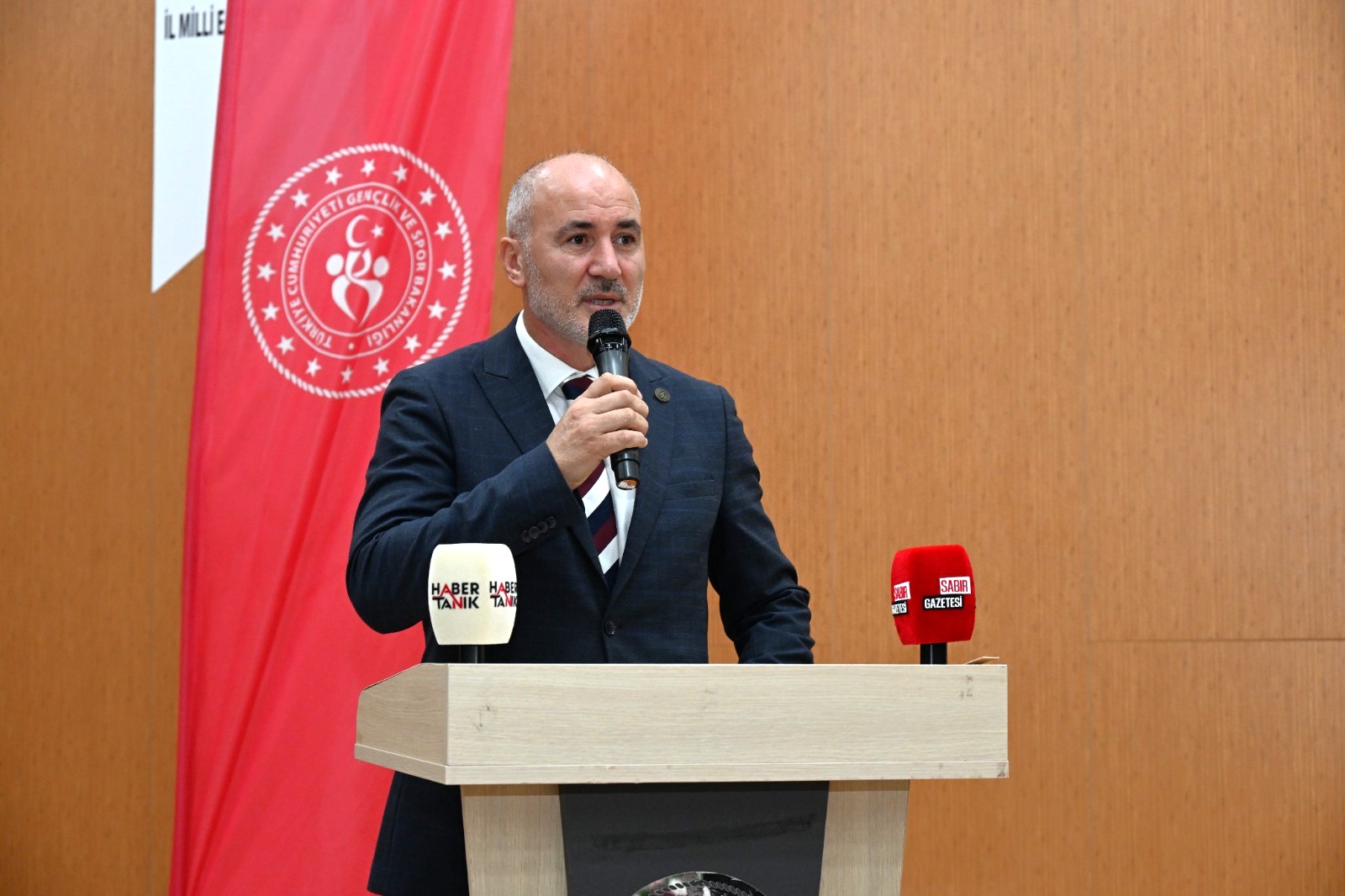 Osmaniye’de Sporun Enleri Ödül Töreni Coşkuyla Gerçekleşti4