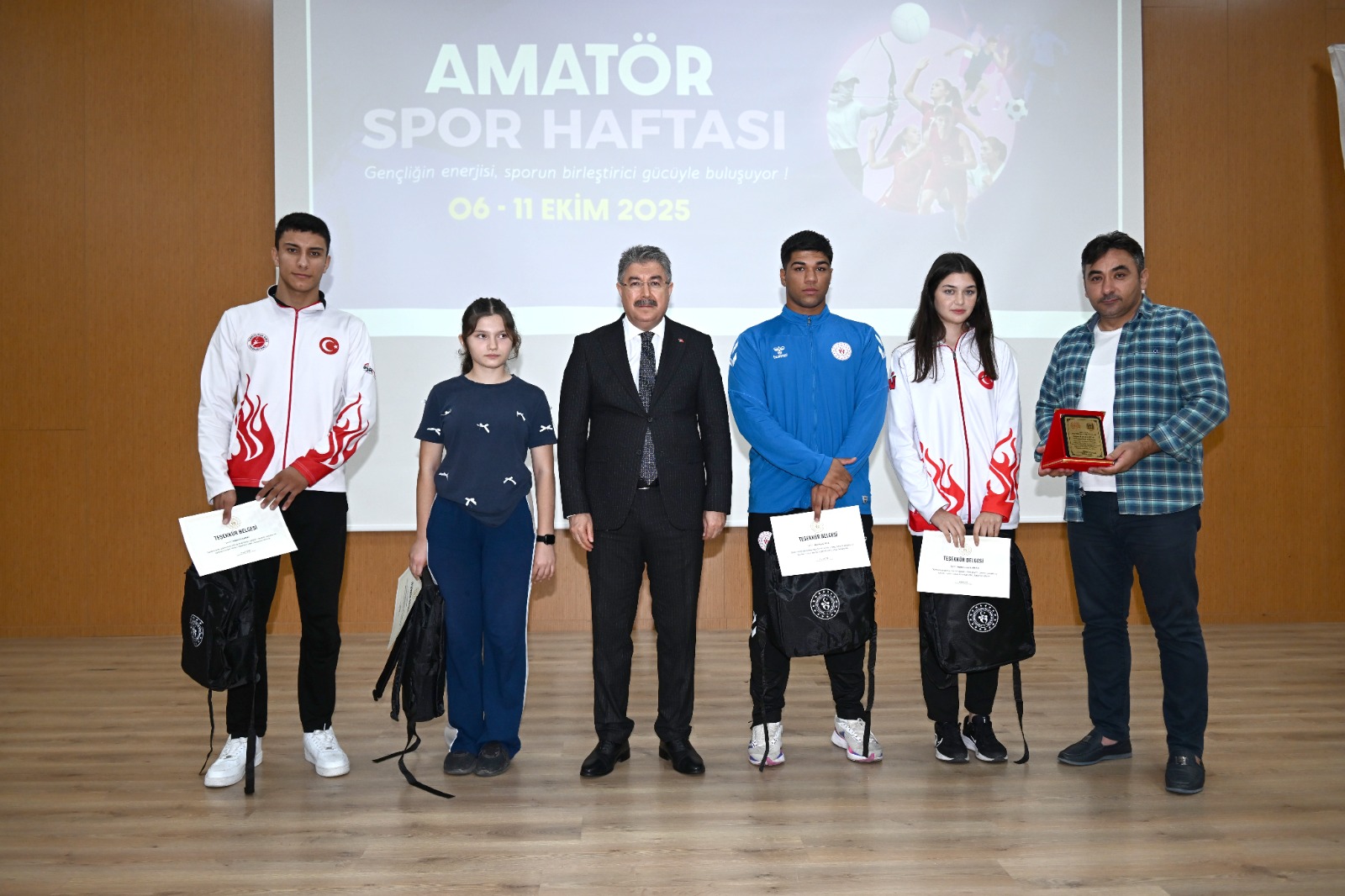 Osmaniye’de Sporun Enleri Ödül Töreni Coşkuyla Gerçekleşti5