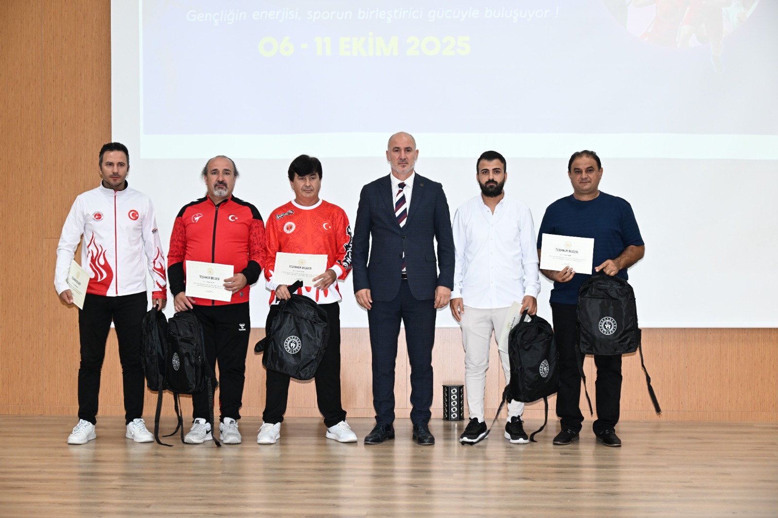 Osmaniye’de Sporun Enleri Ödül Töreni Coşkuyla Gerçekleşti8