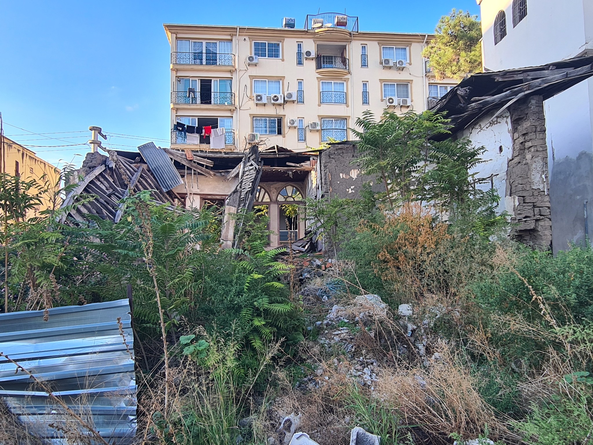 Osmaniye’de Tescilli Kültür Varlığı Kaderine Terk Edildi5