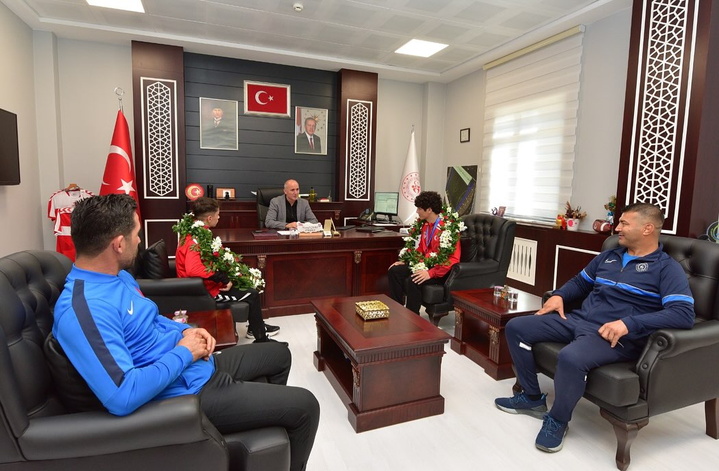 Osmaniyeli Güreşçiler Balkan Şampiyonu Oldu (3)