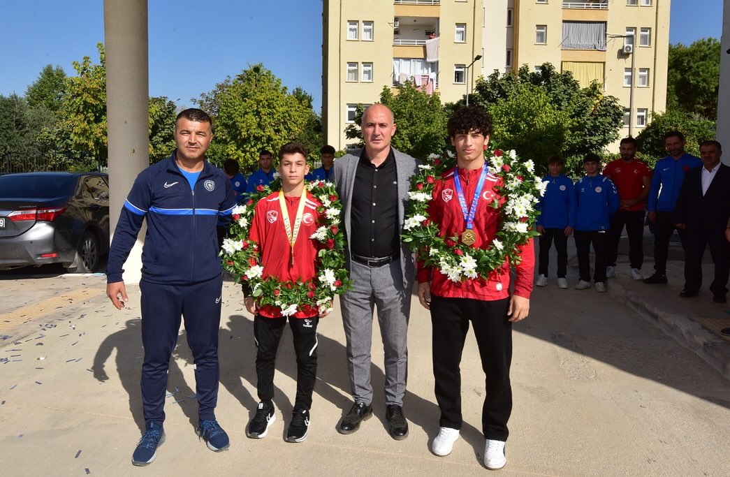 Osmaniyeli Güreşçiler Balkan Şampiyonu Oldu (4)