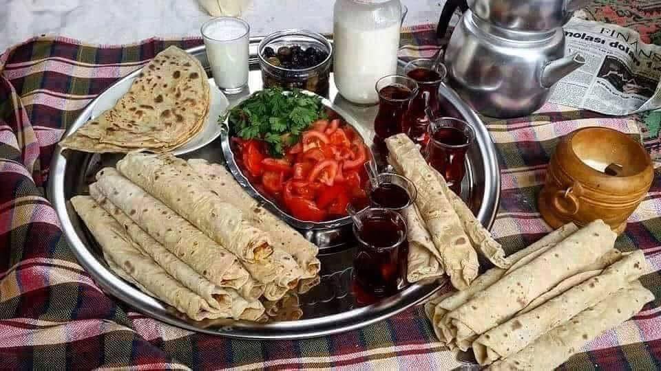 Osmaniyeliler Geleneği Yufka Bazlama Ve Ev Börekleri9