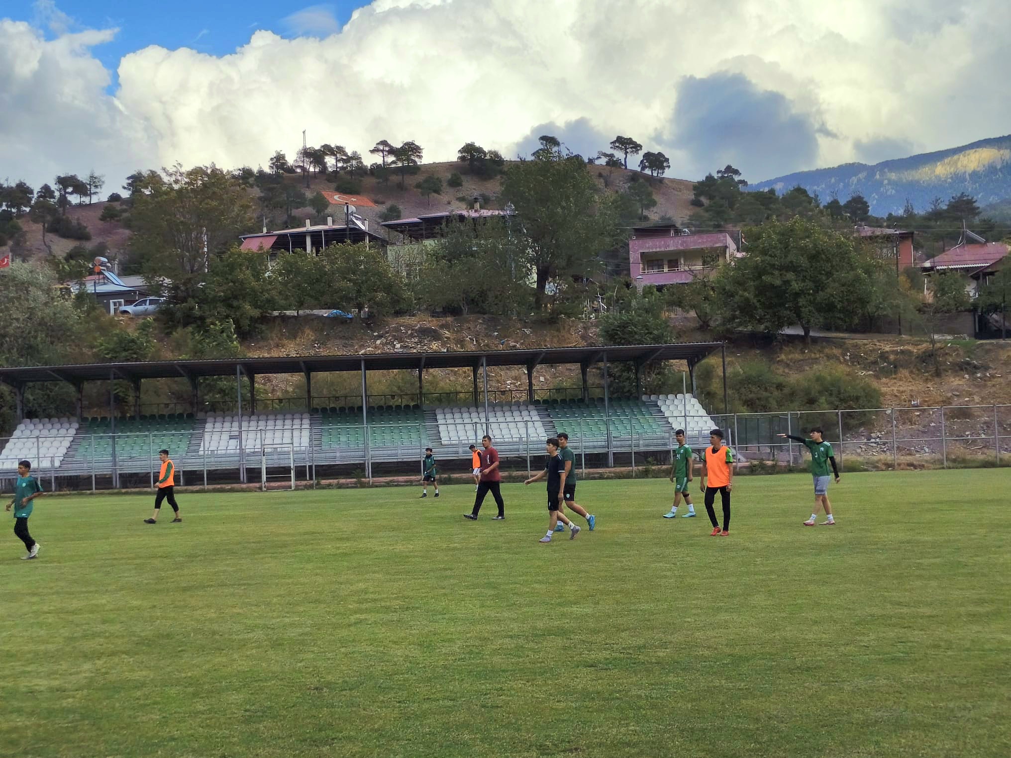 Pozantı’da Genç Yetenekler Sahaya Çıktı3