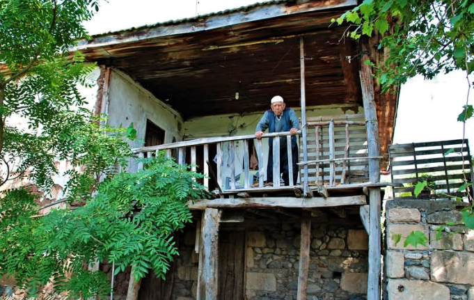 Osmaniye’nin Eski Evlerinden Yüreğe Dokunan Bir Kare