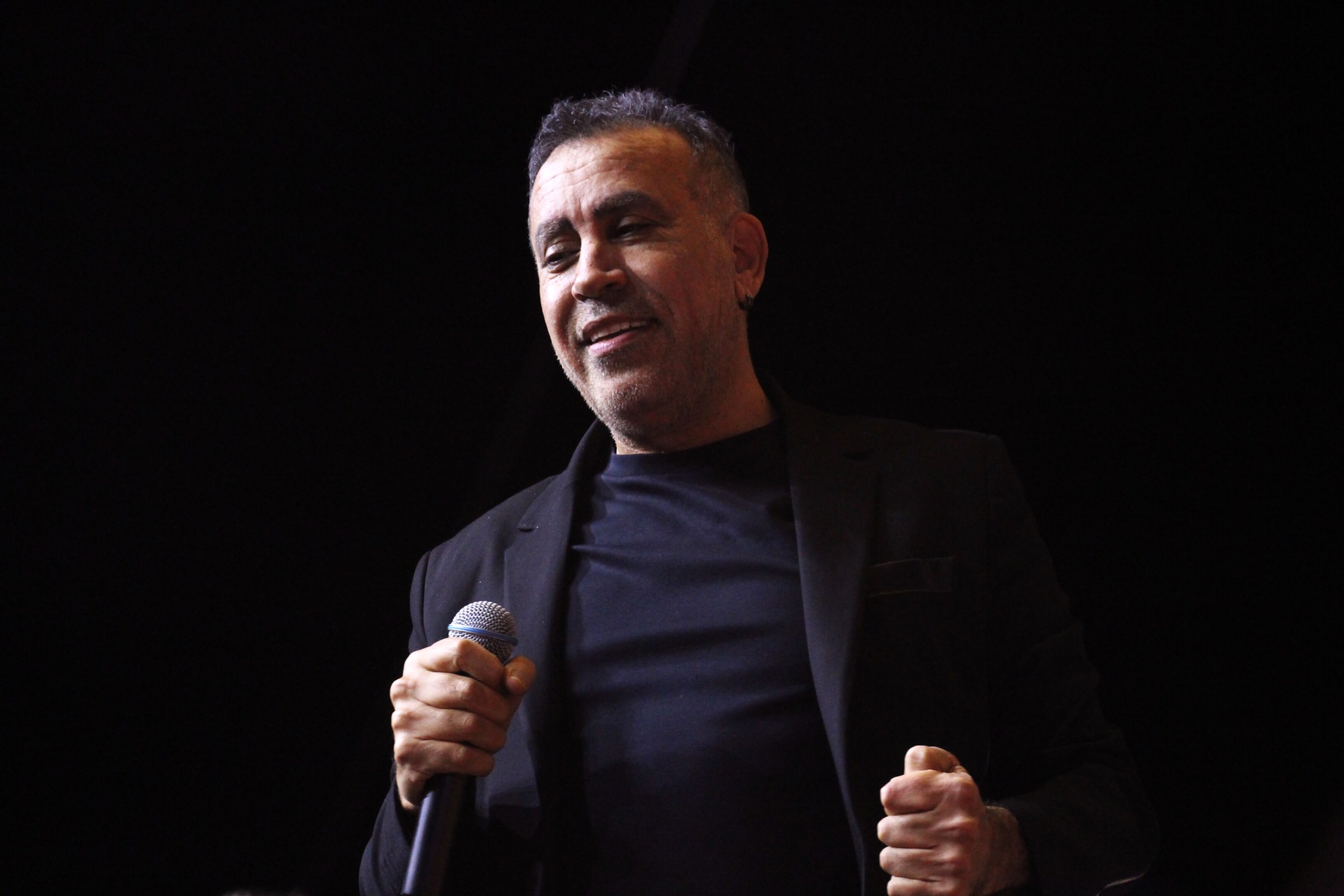 Sanatçı Haluk Levent Antalya'da Konser Verdi